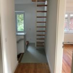 TreppenStore Raumspartreppe | geschweifte Stufen | mit Podest ab 2.650,- Raumspartreppe 2