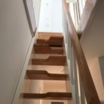 TreppenStore Raumspartreppe | geschweifte Stufen | mit Podest ab 2.650,- Raumspartreppe 4
